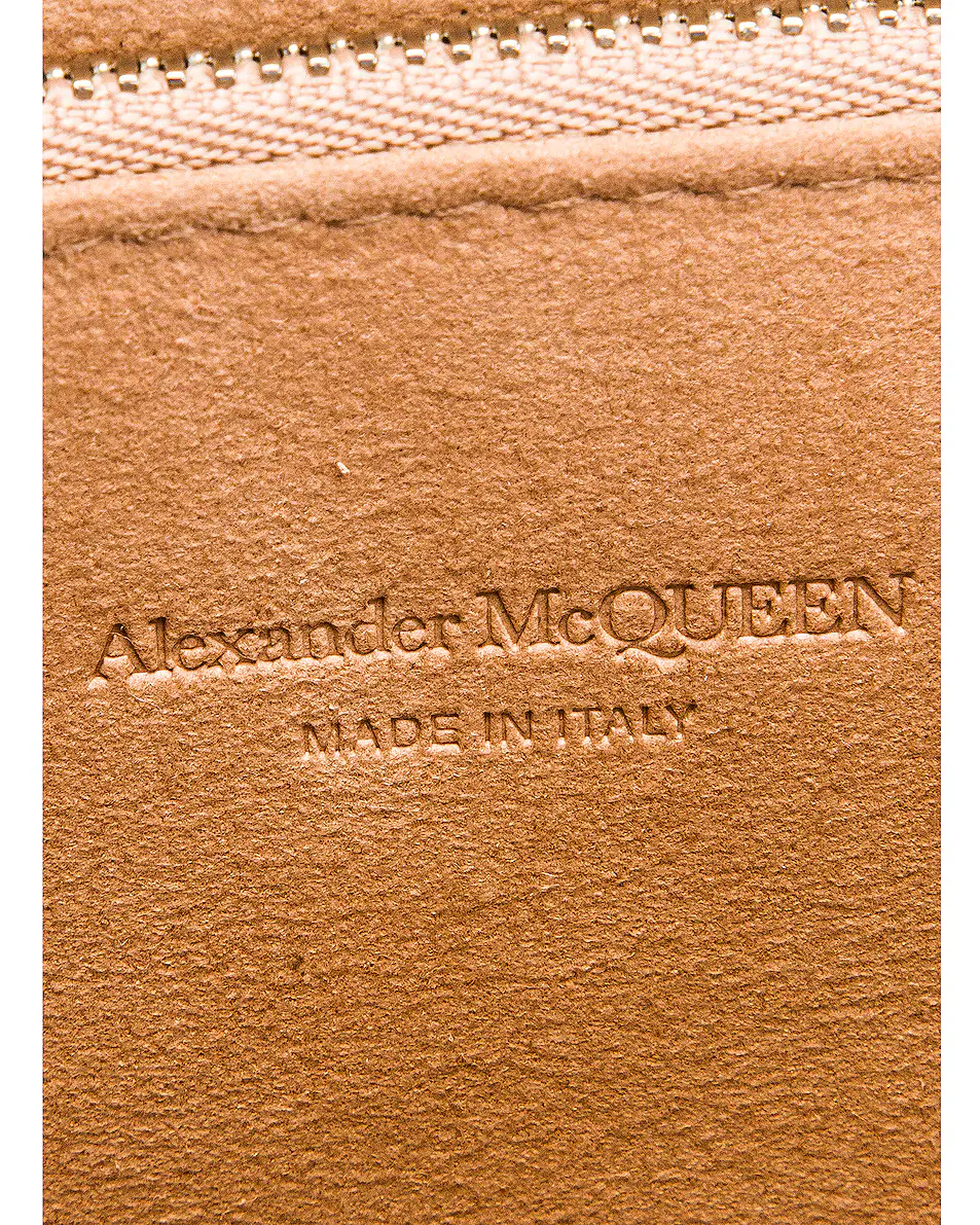 Skull Four Ring Flat Clutch - Image 5