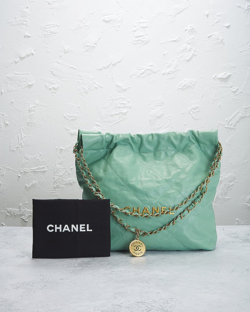 Chanel Lambskin 22 Hobo Bag - Image 4