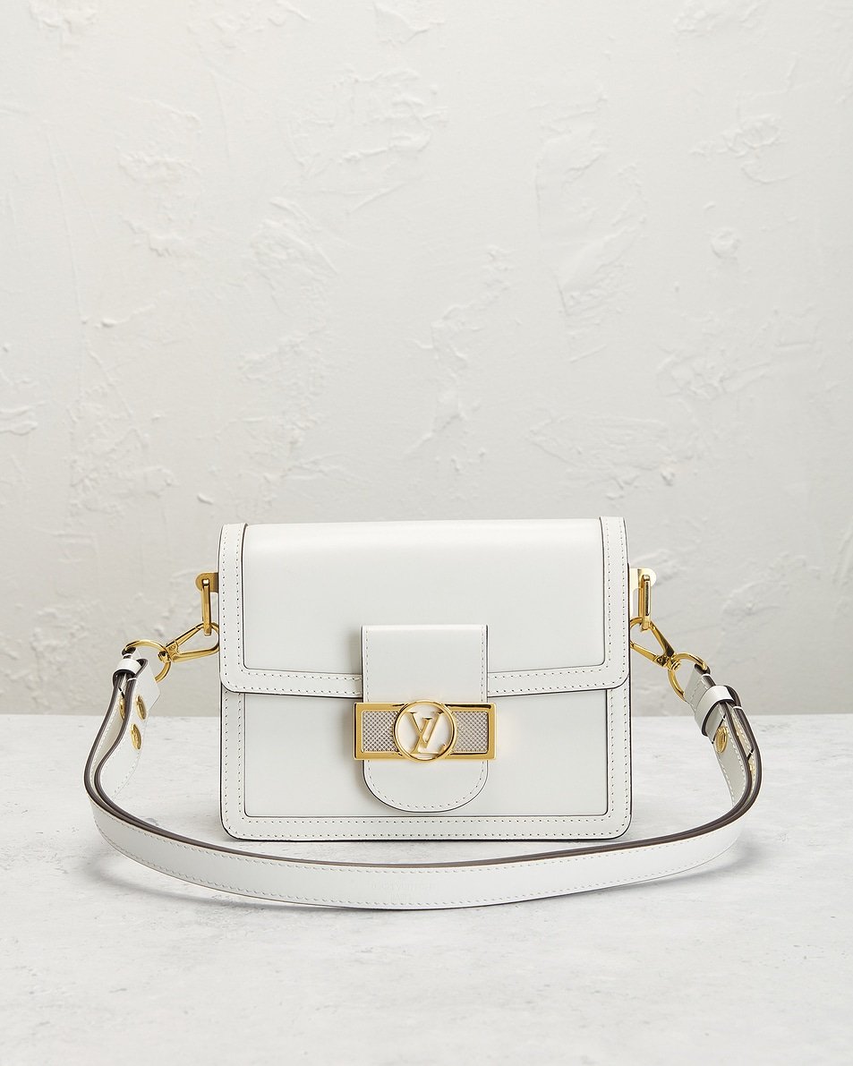 Louis Vuitton Dauphine PM Shoulder Bag - Image 9