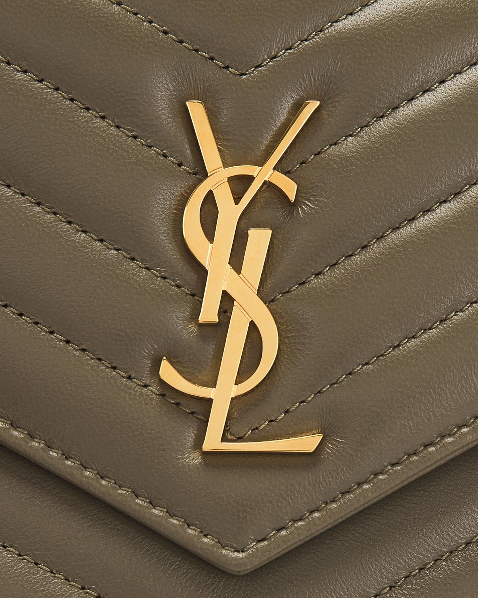 Envelope Chain Wallet - Image 6